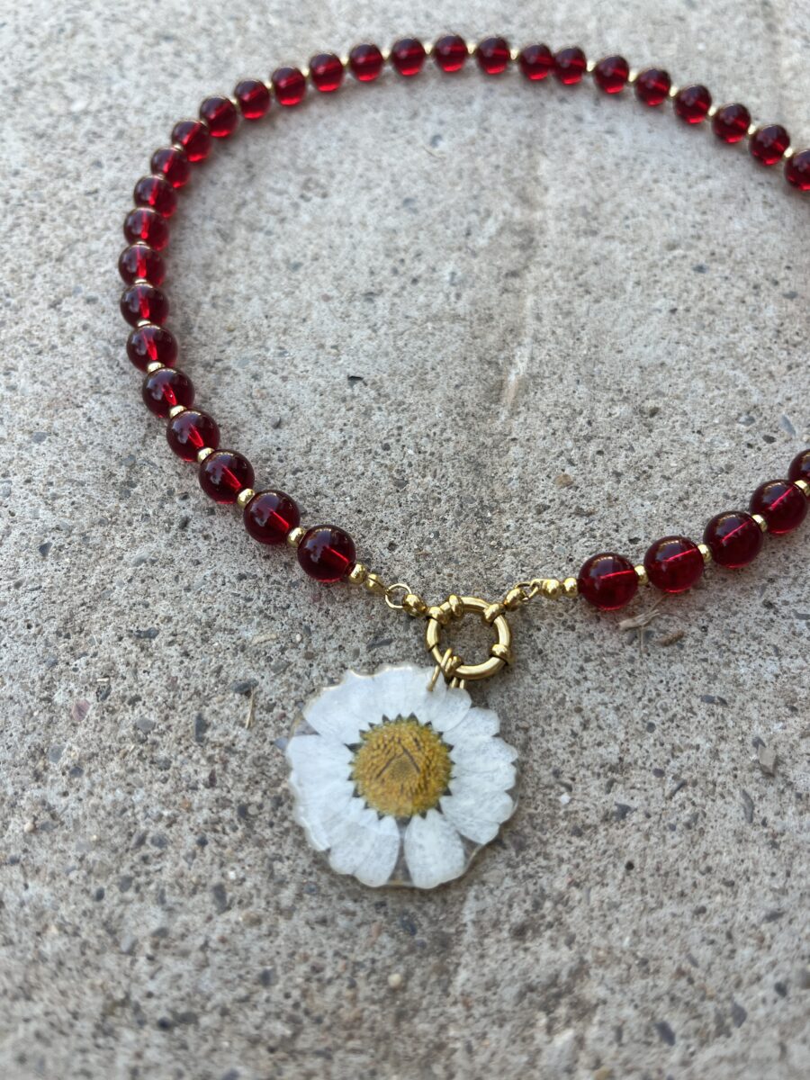 Collar Margarita · Granate